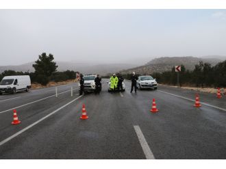 Sertavul geçidi ulaşıma kapandı