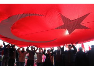 SON DAKİKA Şehitler Tepesi’nde teröre tepki