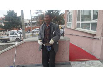 Dalgınlığı az kalsın onu öldürüyordu