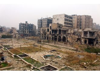 Halep’te tahliyeler başladı