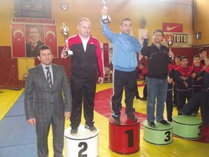 15–16 Yaş Güreş Grup Msüabakaları Sona Erdi