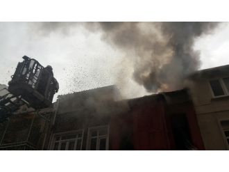 İstanbul’da 80 yaşındaki yatalak hasta yanarak can verdi