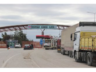 BM’nin yardım konvoyu Suriye’de