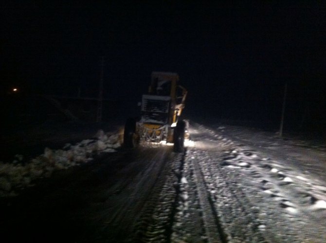 Başkan Çeleğen ;  Yola Çıkacak Sürücüleri Uyardı