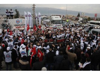 “Halep’e Yol Ver” konvoyu Hatay’da