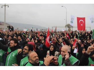 İHH’den “Halep’e yol ver” mitingi