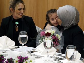 Emine Erdoğan, Trabzon’da şehit aileleri ile buluştu