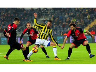 İlk 20 dakika golsüz bitti