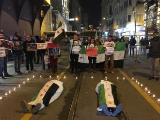 Rusya’nın İstanbul Başkonsolosluğunda ’sessiz’ protesto