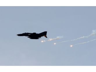 SON DAKİKA 48 hedef vuruldu: 15 terörist etkisiz hale getirildi