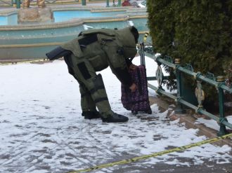 Valilik yakınında şüpheli paket paniği