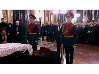 Rus Büyükelçi için tören