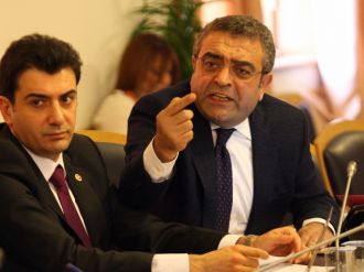 TBMM Darbe Komisyonu tartışmalı başladı