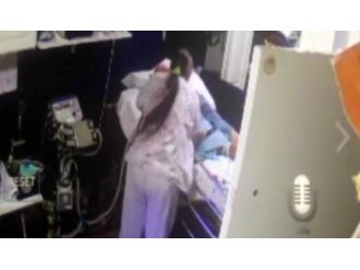 Hasta bakıcı dehşeti kamerada