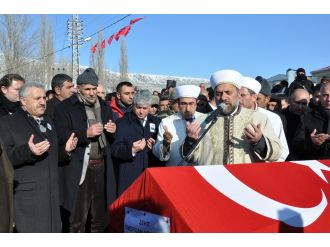 Kars, şehidini uğurladı