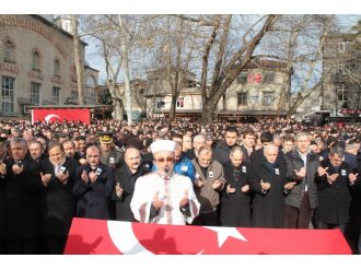 Fırat Kalkanı şehitlerine veda