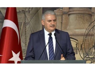 "Başka bir ülke olsaydı asla ayakta kalamazdı”