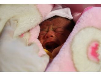 Sahil kenarında bebek bulundu