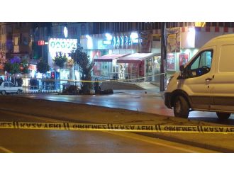 AVM önünde bomba paniği