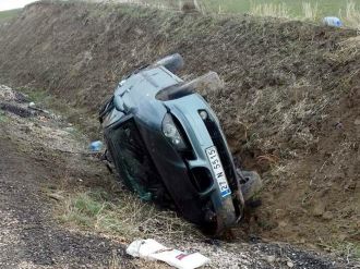 Kayganlaşan yol kazaya neden oldu: 6 yaralı