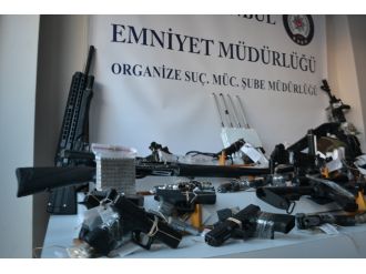 İstanbul merkezli 5 ilde mafya operasyonu: 52 gözaltı