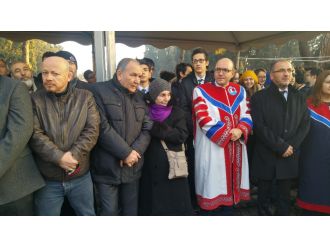 İstiklal şairi Mehmet Akif Ersoy kabri başında anıldı