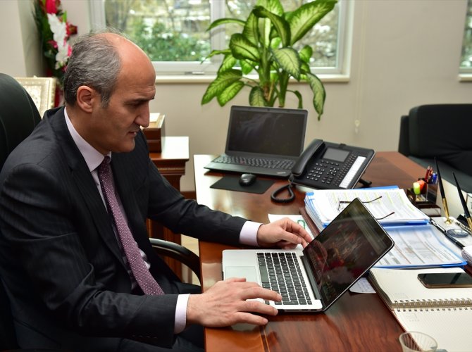 AA'nın "Yılın Fotoğrafları" oylamasına Başkan Okay'da katıldı