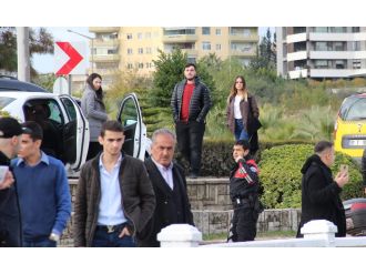 Film izler gibi izlediler