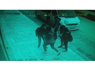 Yan bakma kavgası kamerada