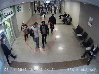 Adliyeyi mesken tutan hırsızlar güvenlik kamerasında