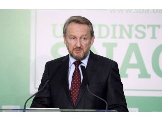 "Sırpların bağımsızlık referandumu yapmalarına..."