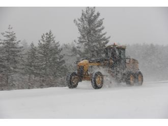 391 köy yolu ulaşıma kapandı