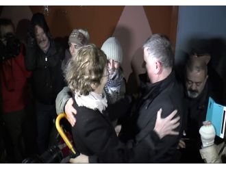 Aslı Erdoğan ve Necmiye Alpay cezaevinden çıktı