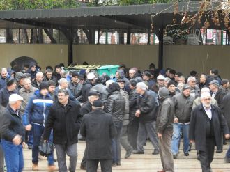 Cenaze namazında şok: Polis ekipleri geldi ve...