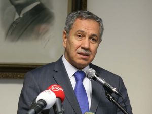 Arınçtan Chpli Tarhana Yanıt: Söyledikleri Cehalet Ürünü