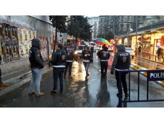 Taksim Meydan’ı araç trafiğine kapatıldı