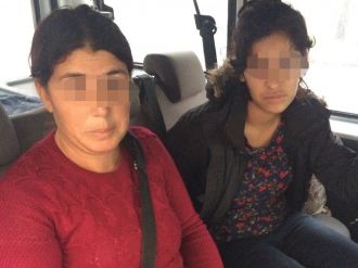 "Altın kızlar" suçüstü yakalandı