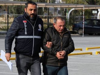 6 yıldır aranan şahıs lüks otelde sahte kimlikle yakalandı