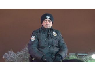 Süper Lig hakemi Ankara’da güvenliği sağlıyor