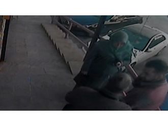 Sahte polis sert kayaya çarptı