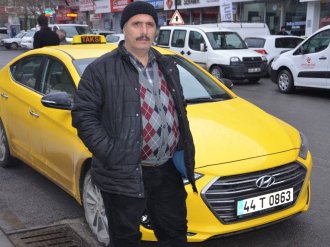 "30 bin lirayı baba oğluna vermez ama Tayyip baba bize verdi"