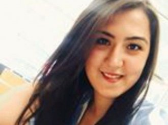 Yoldan karşıya geçen üniversitelilere otomobil çarptı: 1 ölü, 1 yaralı