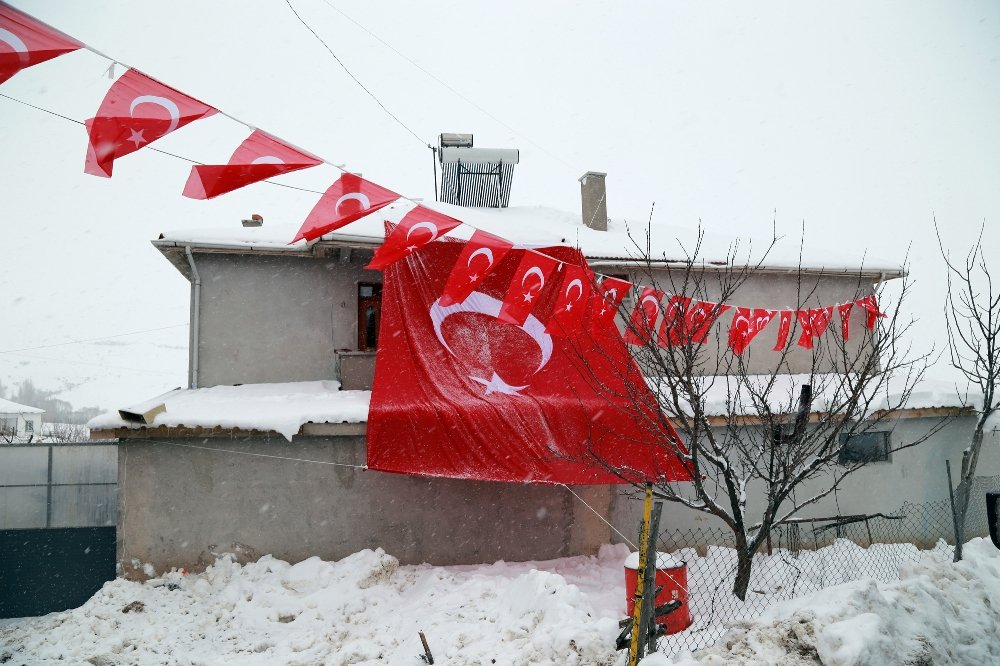 Şehit ateşi Ankara’ya düştü