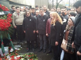 Güvenlikler Ortaköy’de hayatını kaybedenleri andı
