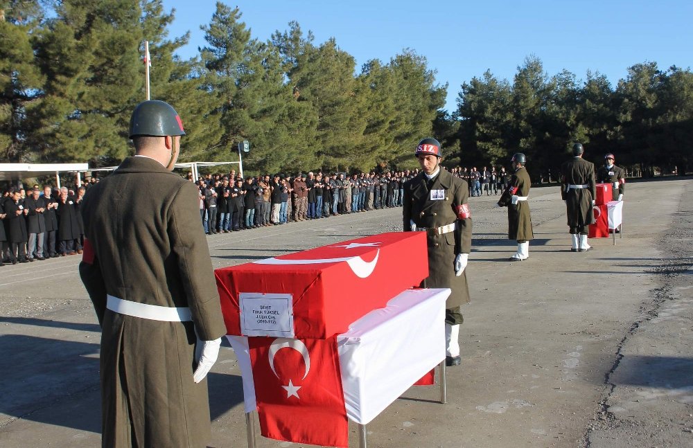 Gabar şehitleri için tören