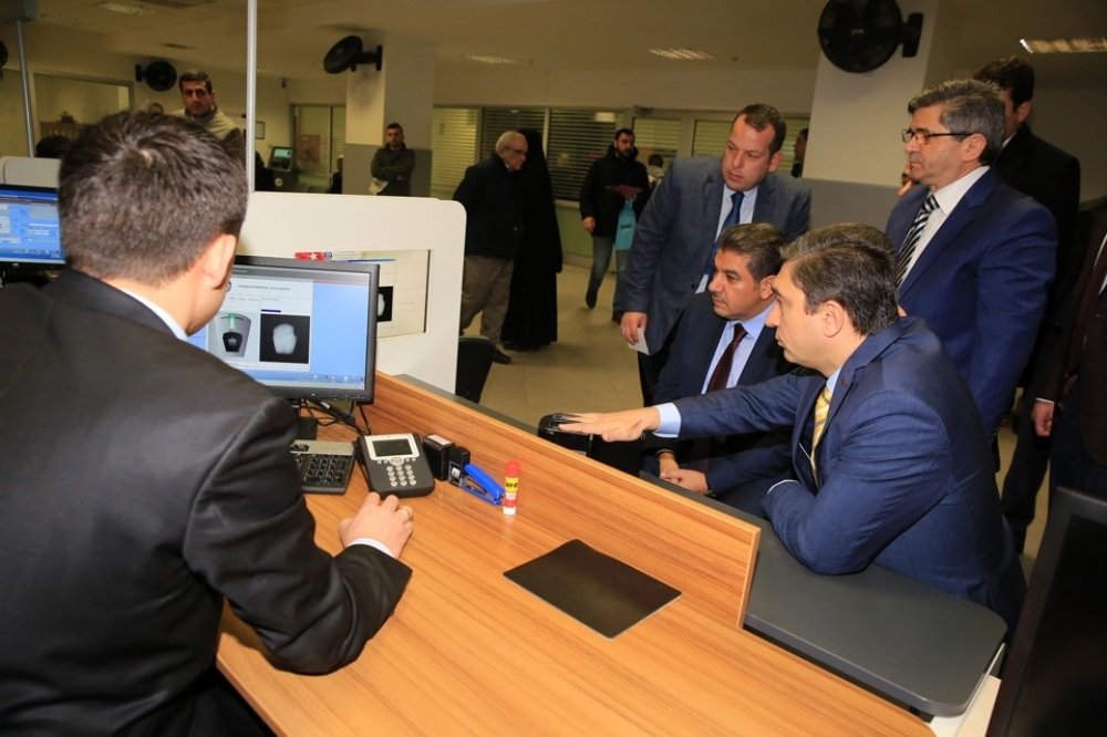 Yeni kimlik kartlarına  526 bin 44 kişi müracaat etti