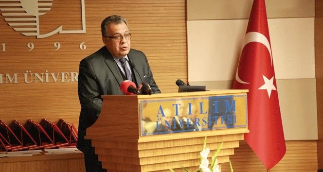 Büyükelçi Karlov’un adı hayatını kaybettiği sergi salonuna verildi