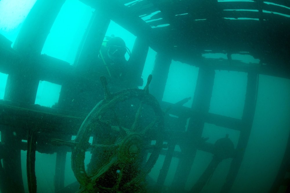 Van Gölü’nde "Akdamar Şilebi" isimli batık Rus gemisine ulaşıldı