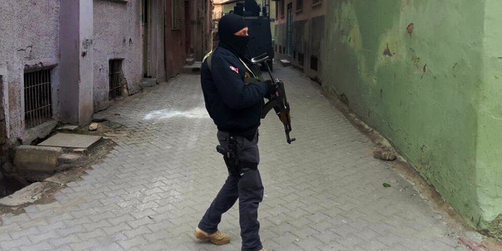 Diyarbakır’da 1 terörist  öldürüldü