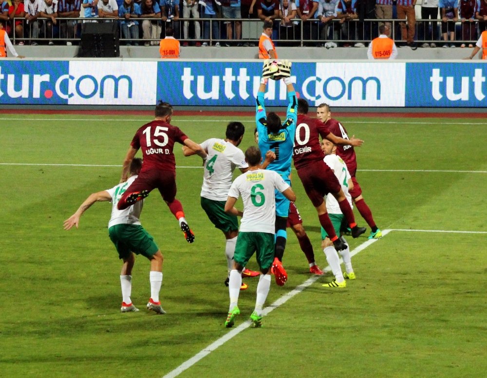 Trabzonspor ile Bursaspor karşı karşıya gelecek